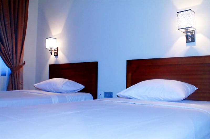 Pia Hotel Cirebon 5