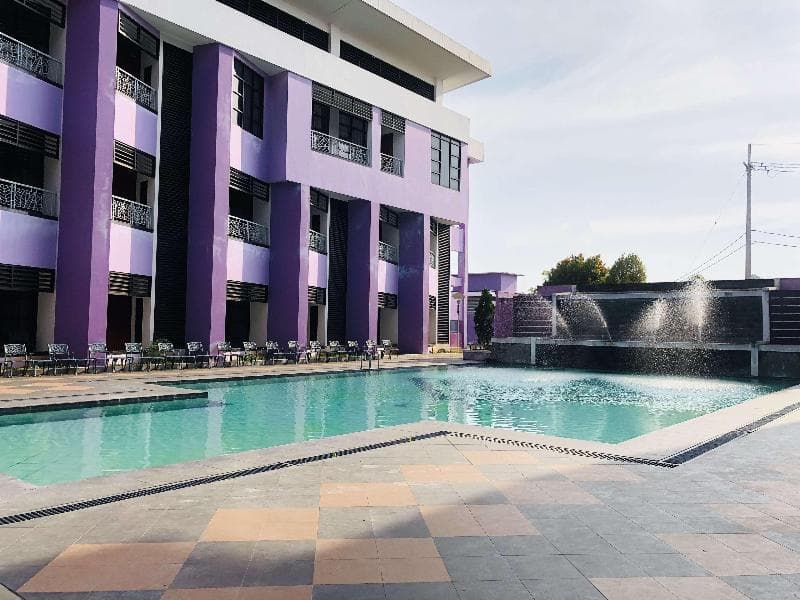 Kyriad Hotel Sadurengas Paser 5
