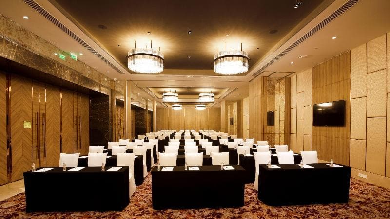 Holiday Inn Gurugram Sector 90 photo 1