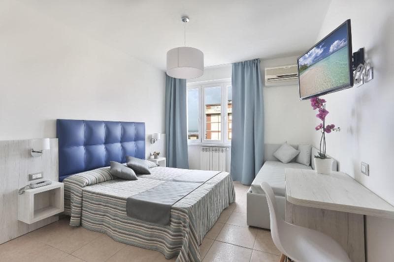 Hotel Nuovo Tirreno 4