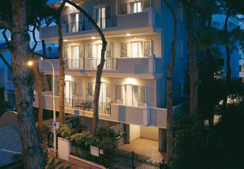 Residence Lungomare 2