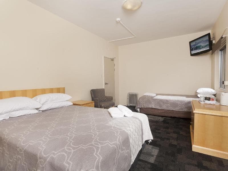 Shortland Hotel 3
