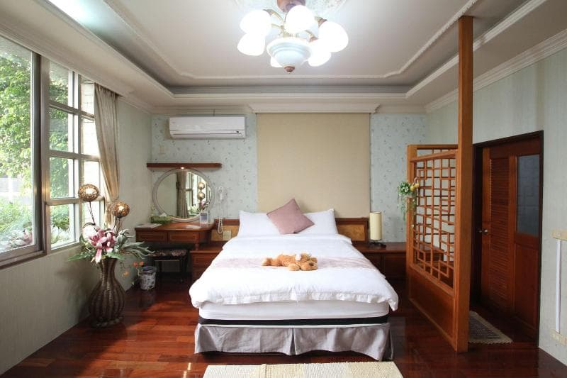 Pine Villa photo 1