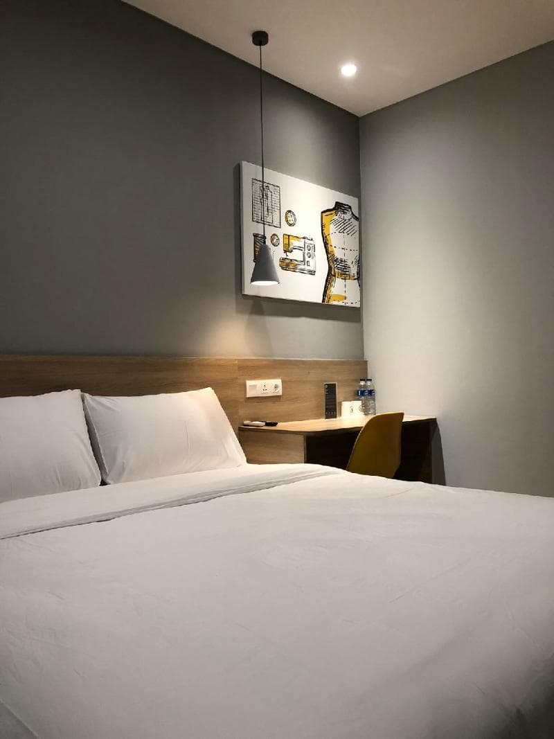 Simple Inn Jakarta Wahid Hasyim 4