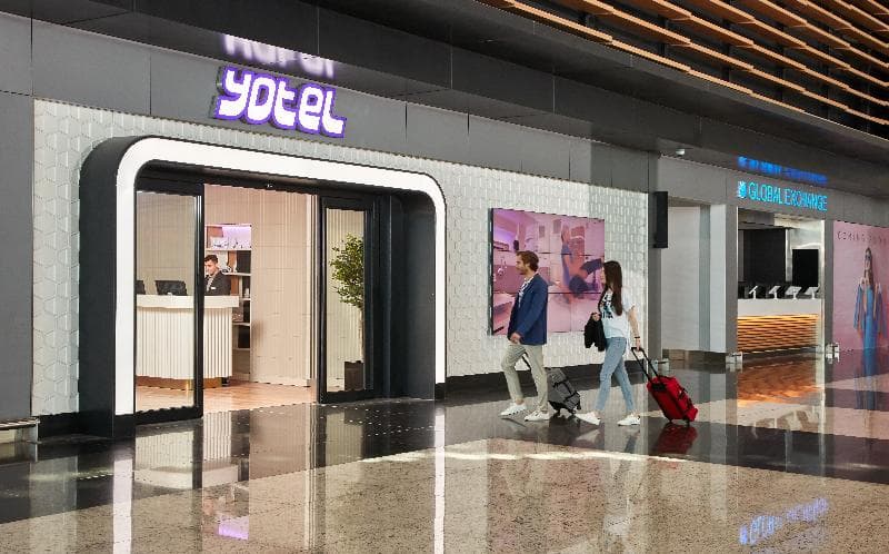 YOTEL Istanbul Airport (Landside) 5