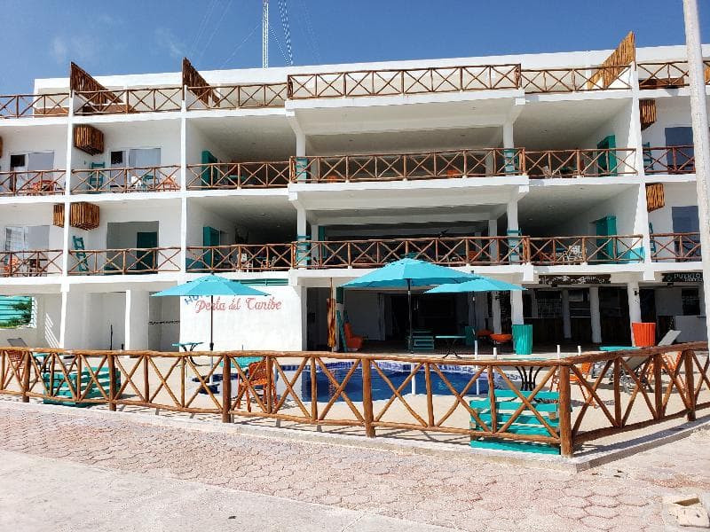 Esduma La Perla Hotel Isla Mujeres main