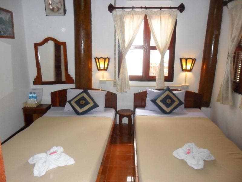 Rattana Guesthouse main