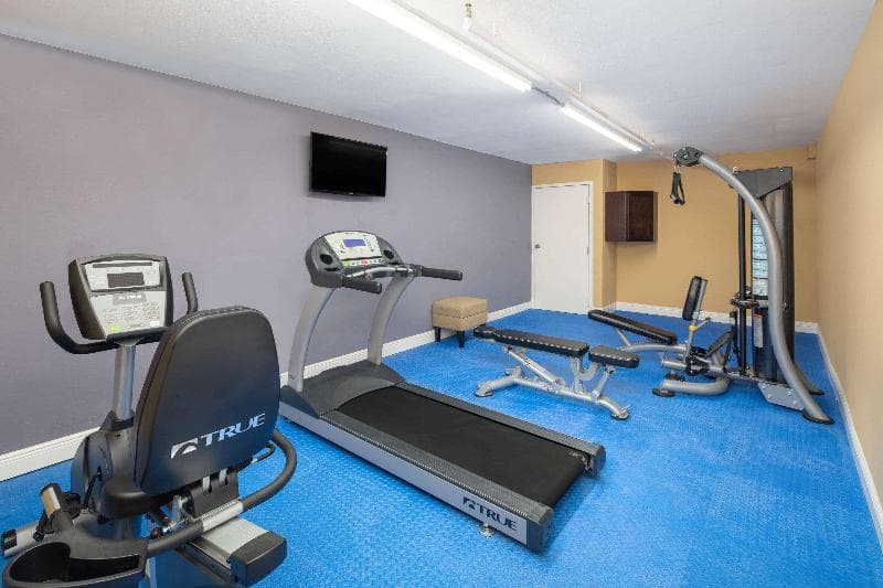 Baymont Inn & Suites By Wyndham Hammond photo 1