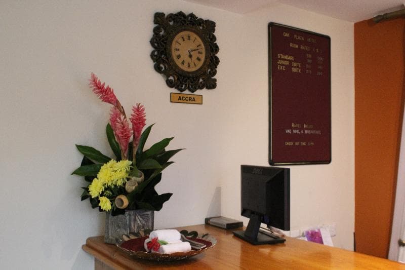 Oak Plaza Hotel East Legon 3