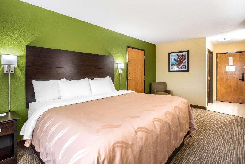 Quality Inn & Suites Brandenburg - Fort Knox 5
