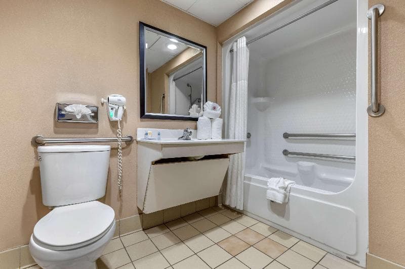 Holiday Inn Express And Suites Asheboro photo 1
