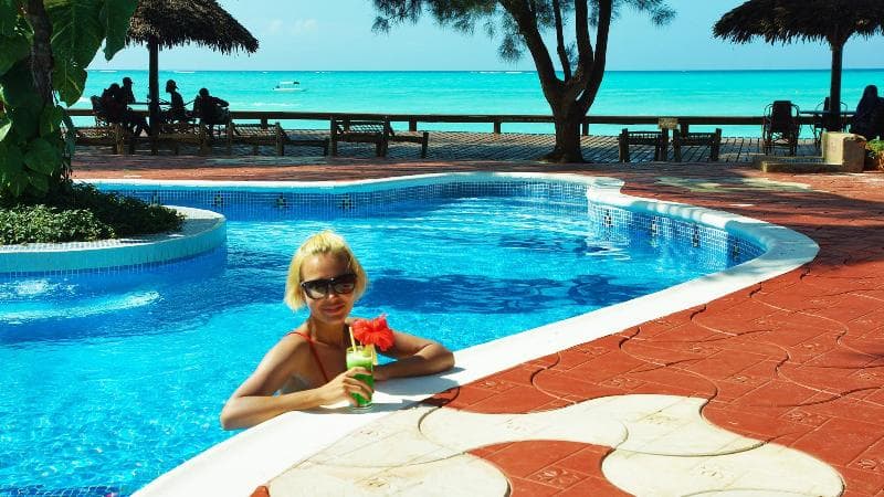 Mnarani Beach Cottages 3