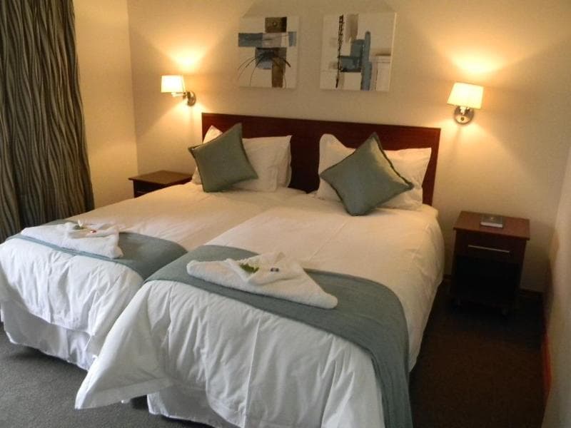 Rio Vista Lodge main