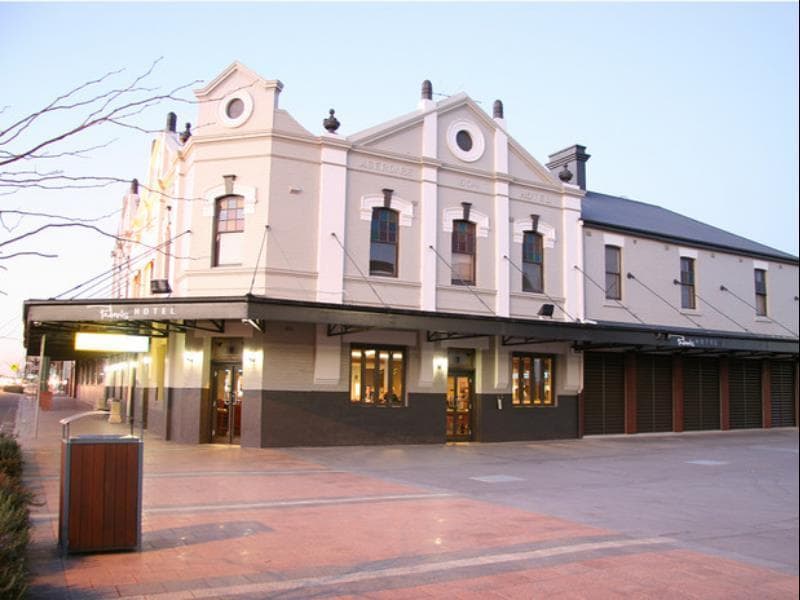 Peden's Hotel 3