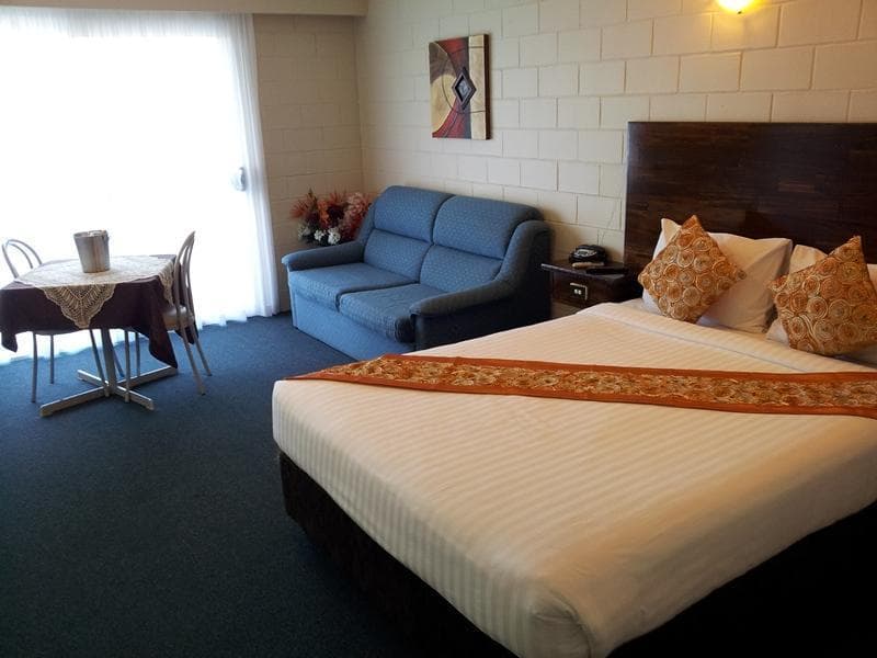The Admiral Nelson Motor Inn 4