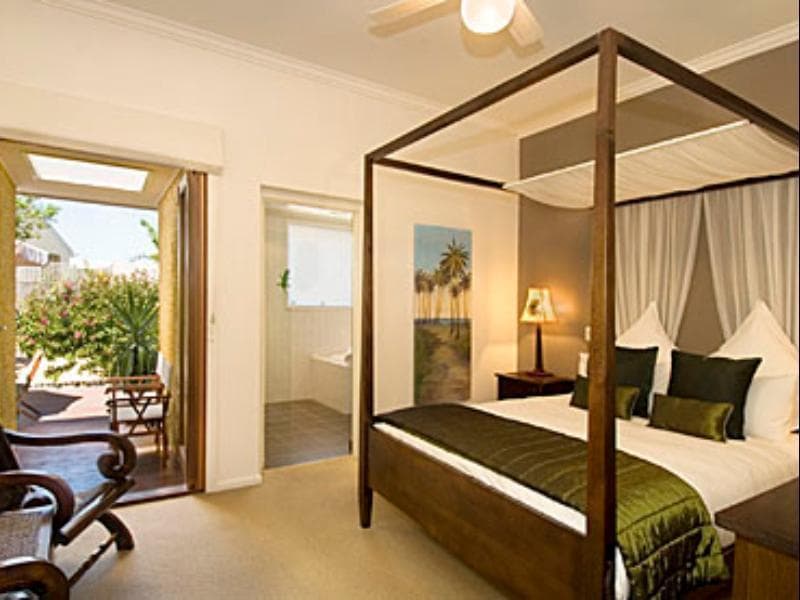 Plantation House 5