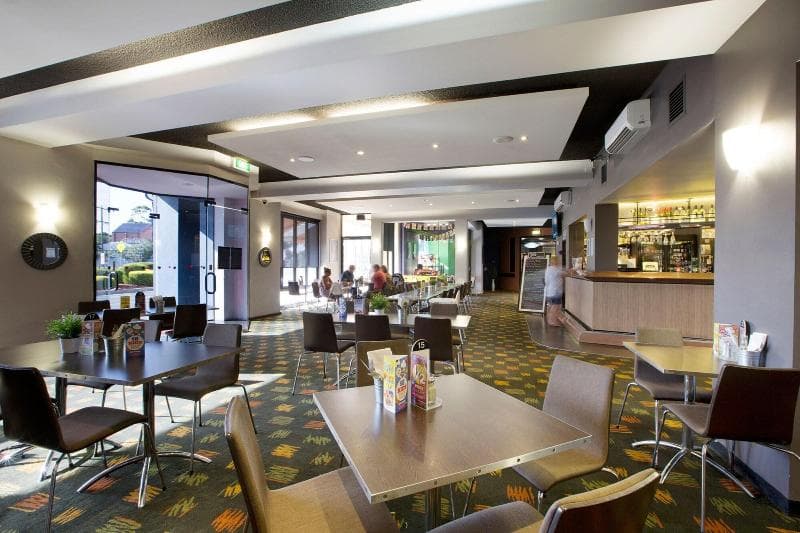 St Albans Hotel 3