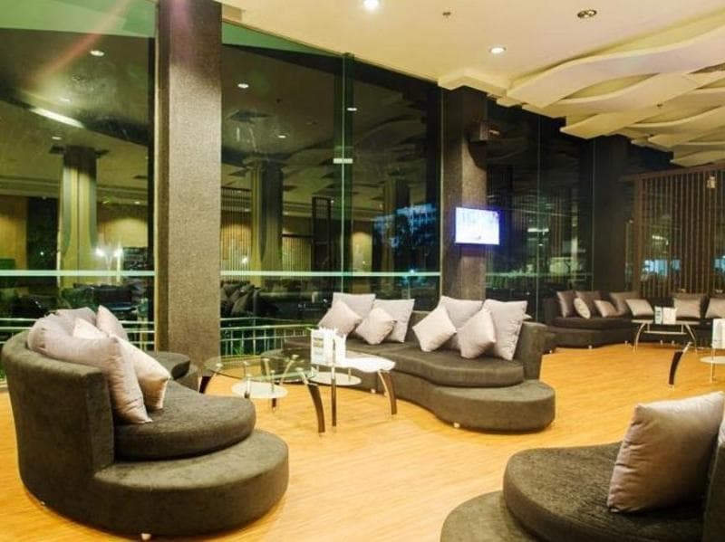Alvarez Hotel photo 1