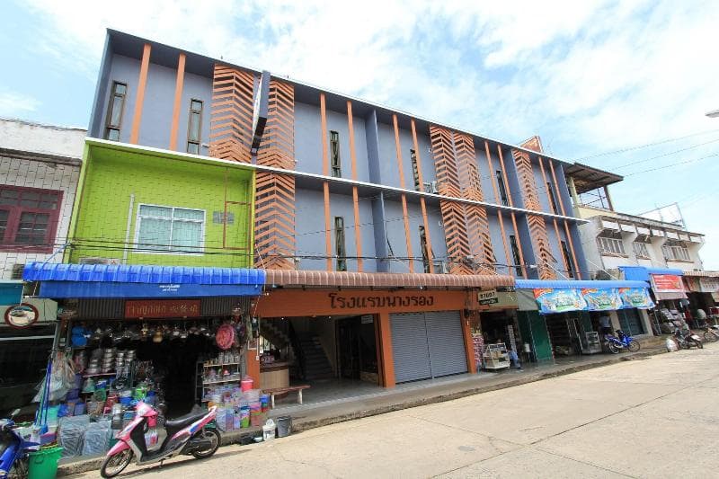 Nangrong Hotel 4