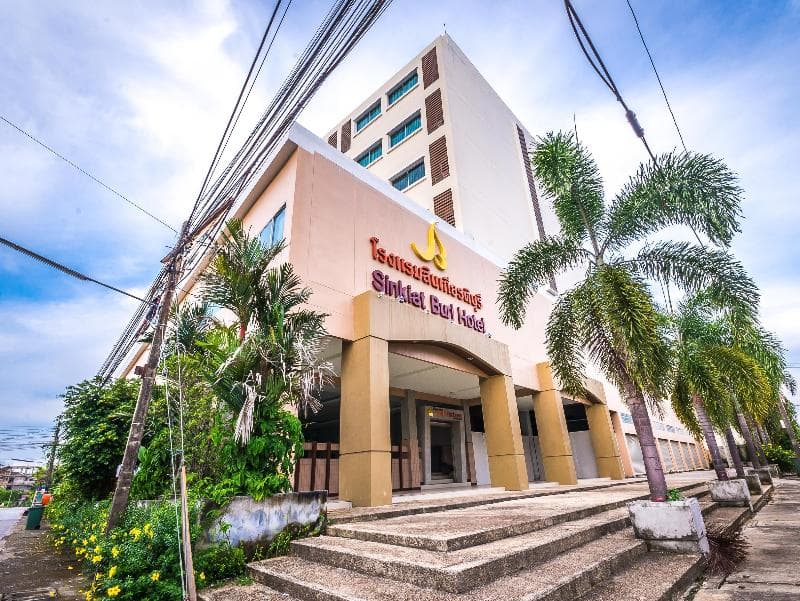 Sinkiat Buri Hotel photo 1