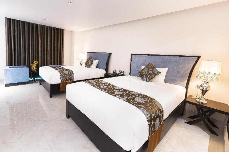 Royal Quang Binh Hotel 4