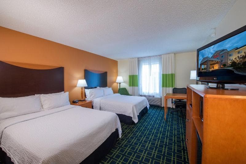 Fairfield Inn & Suites Greenwood 4