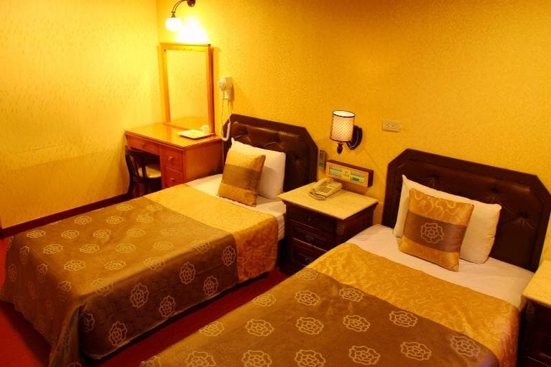 Shinyes Motel photo 1