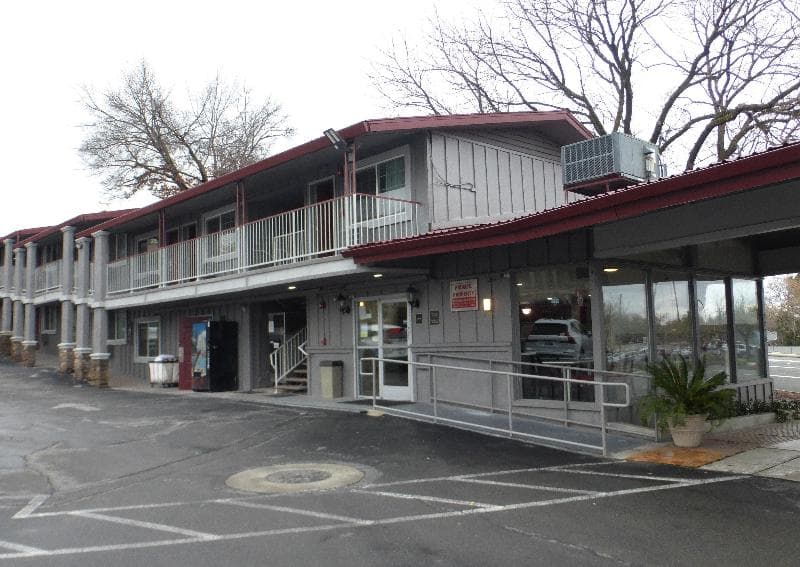 Red Roof Inn Redding 4