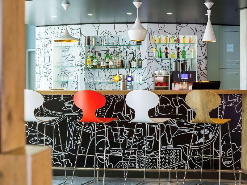 Ibis Saint Quentin En Yvelines Velodrome 1