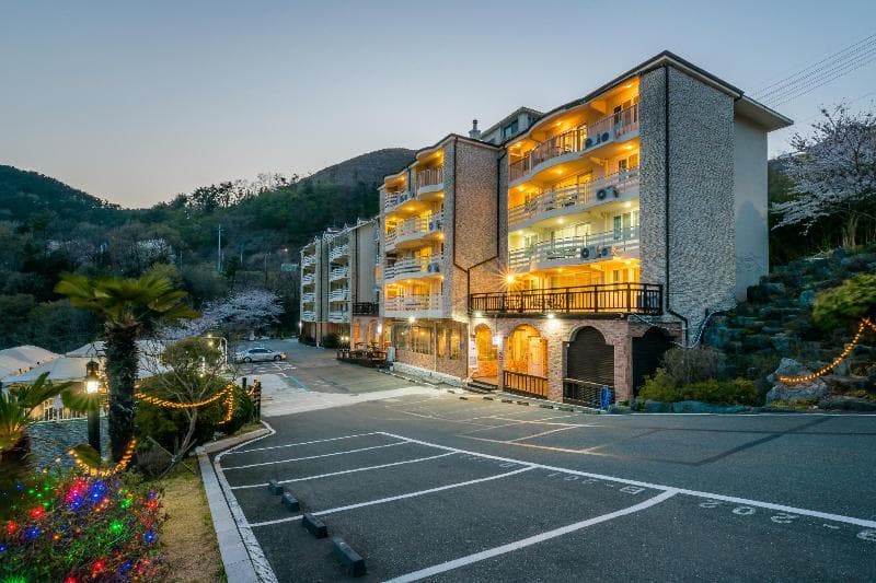 Homefourest Resort Geoje photo 1
