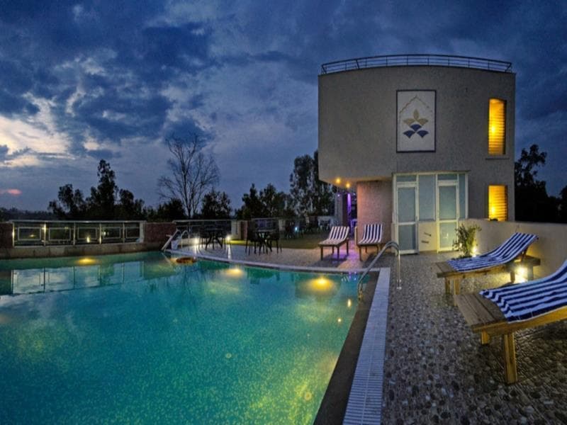 Hotel Atulyaa Taj 3