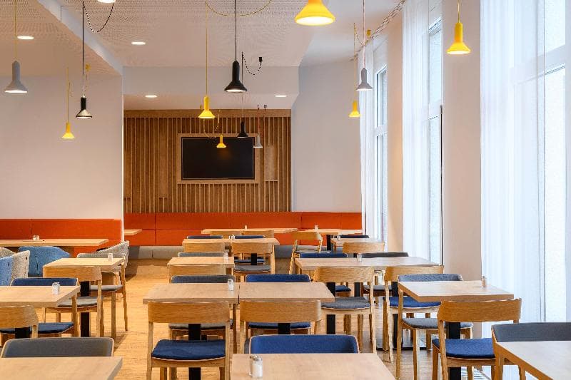Holiday Inn Express Regensburg 5