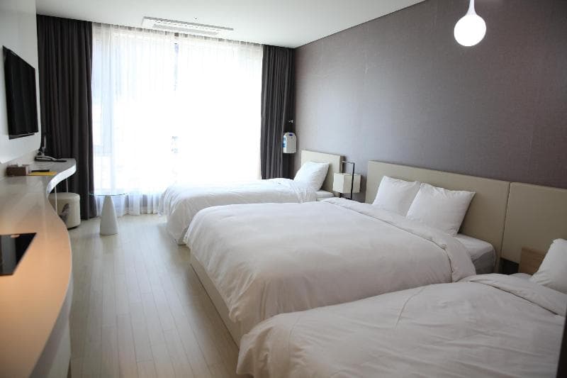The White Hotel & Resort 3