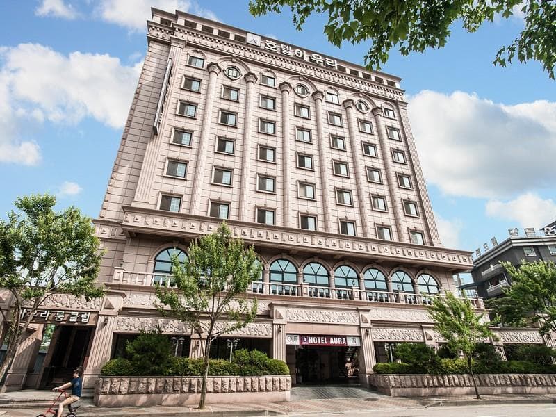 Aura Hotel photo 1