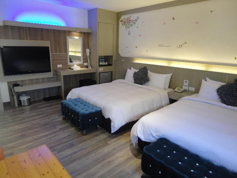 Royal Hotel 3