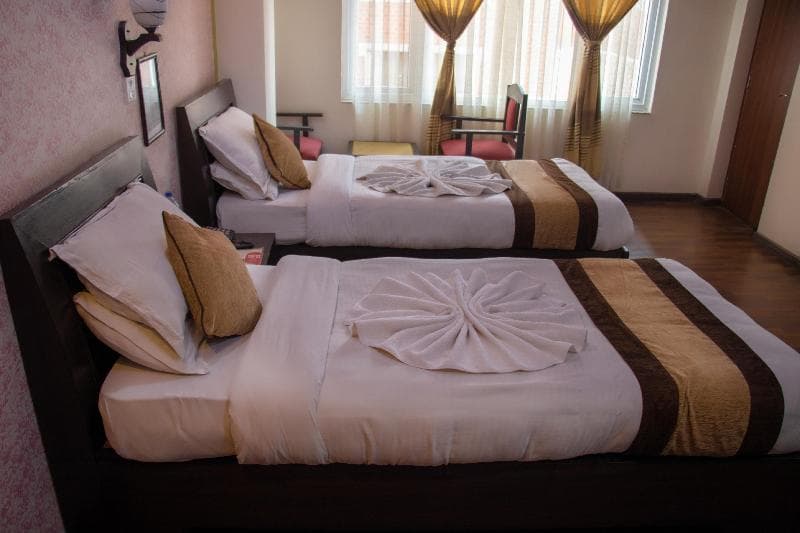 Alpine Hotel & Apartment 4