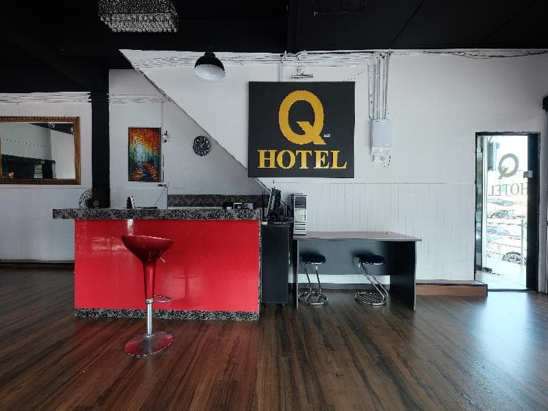 Q Hotel 3