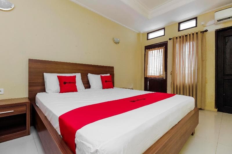 Reddoorz Near Taman Samarendah main
