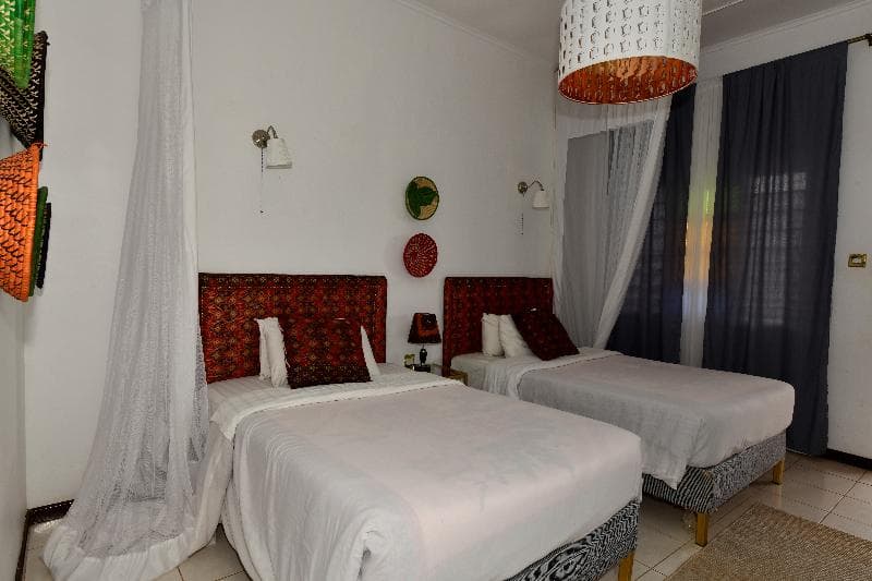 Highview Hotel 4