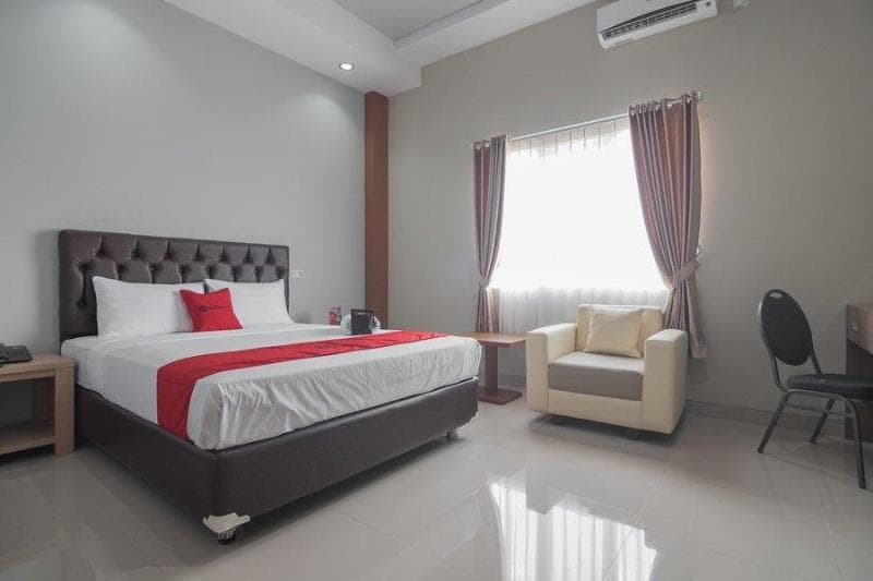 Reddoorz Near Islamic Center Samarinda main