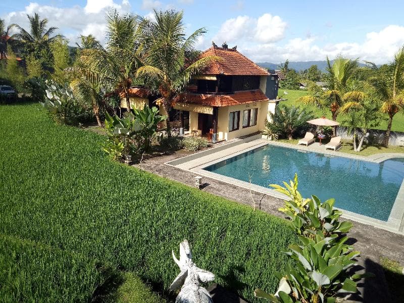 Atres Villa photo 1