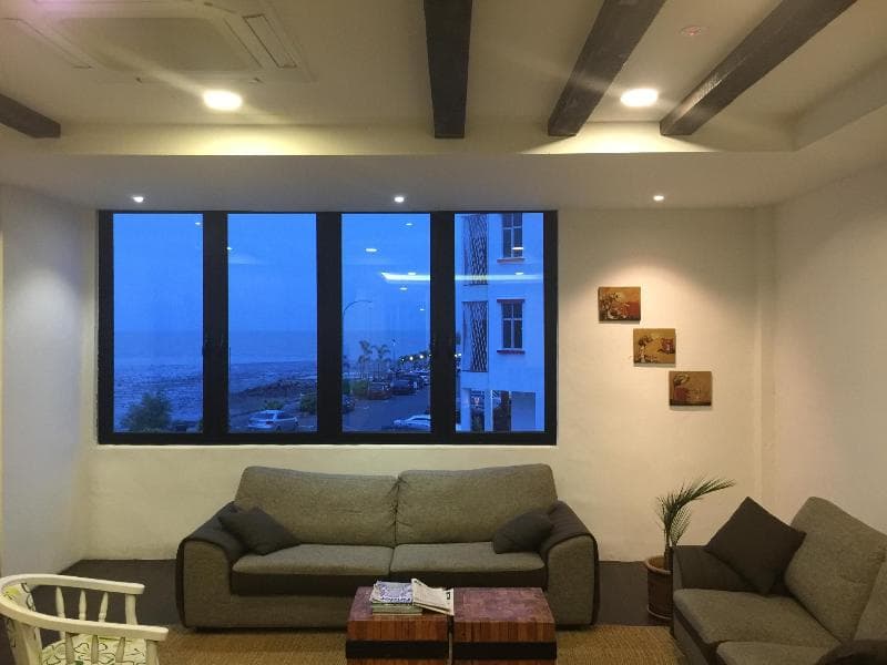The Oikos Hotel 5