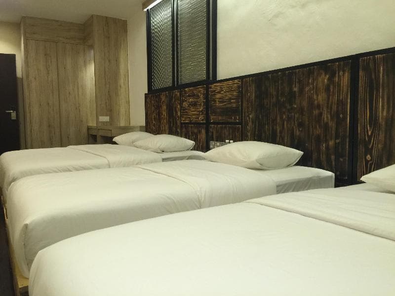 The Oikos Hotel 4