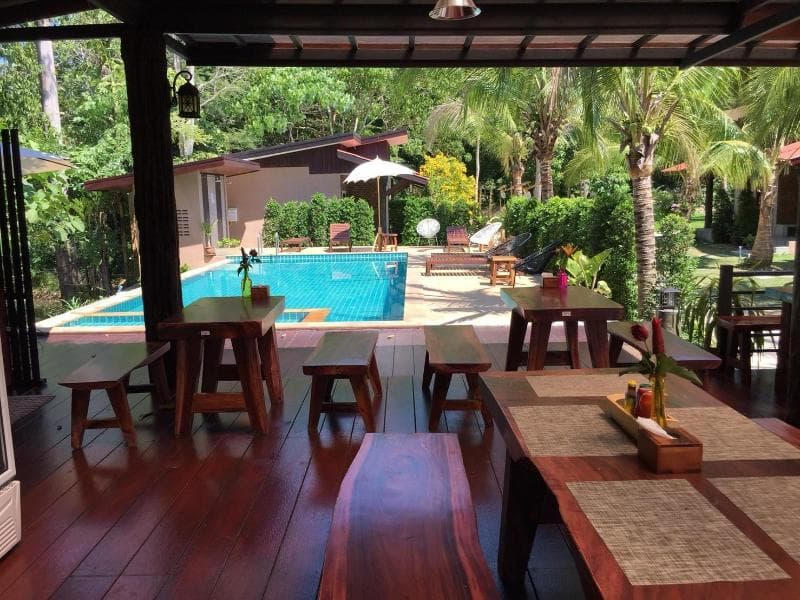 Baan Suan Rim Klong main