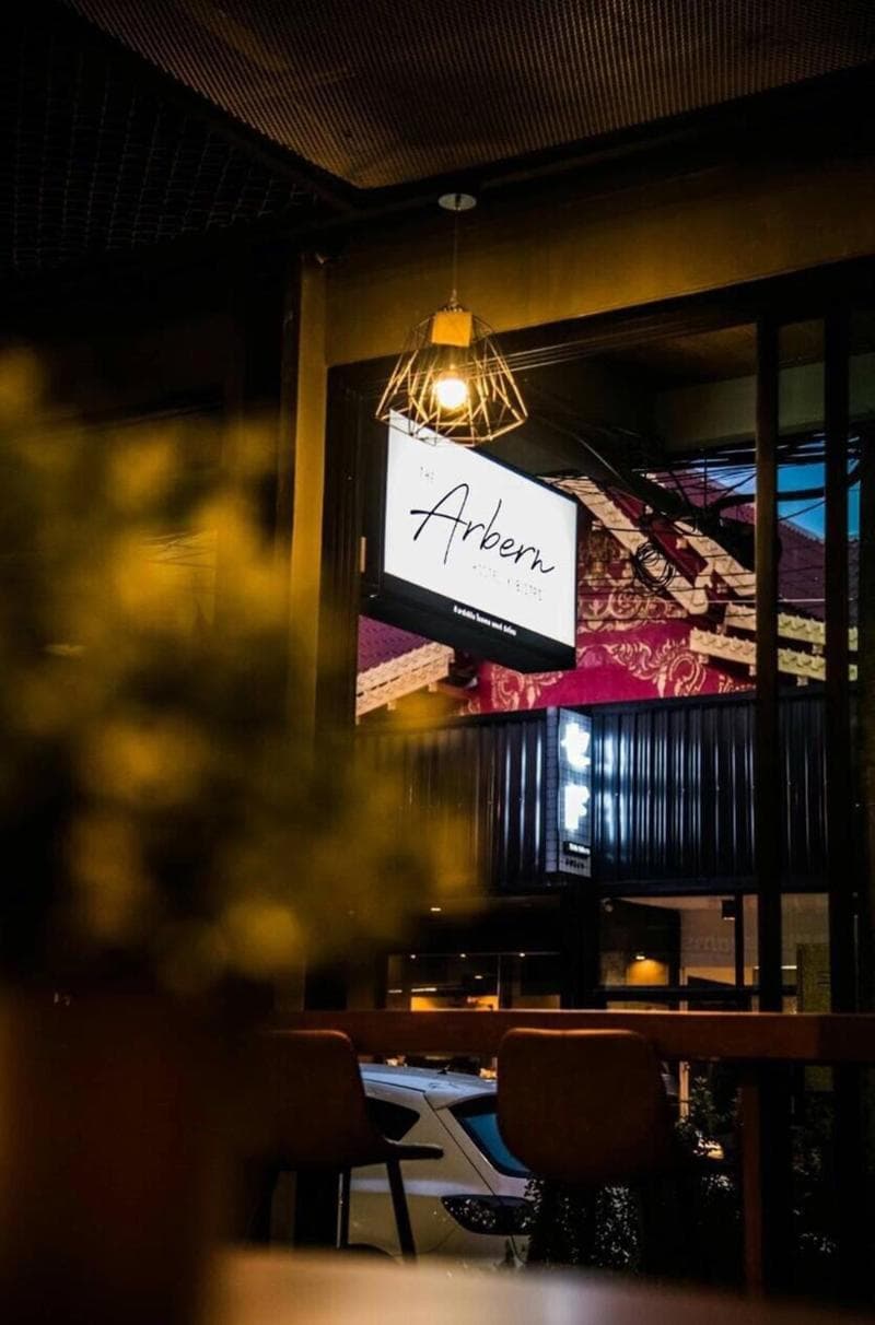 The Arbern Hostel X Bistro 4