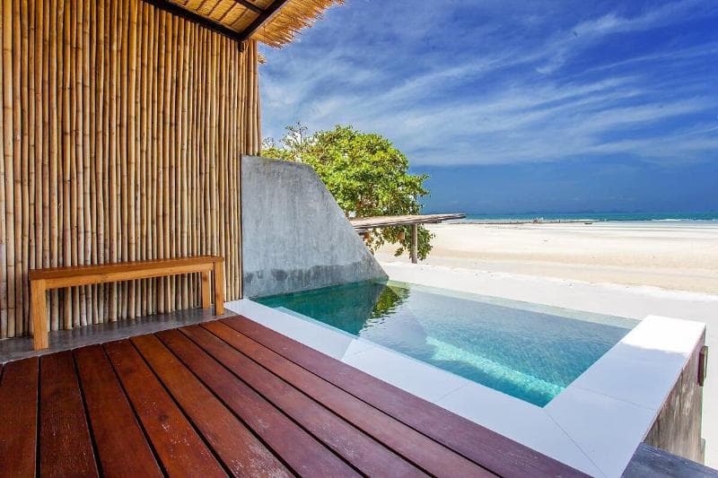 The Humble Villas (Adults Only) 4