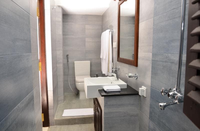 56 By Deco (Managed By Deco On 44) photo 1