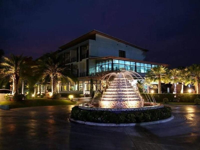Ray Hotel Buriram 5