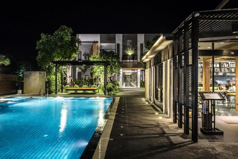 Cresco Hotel Buriram 4