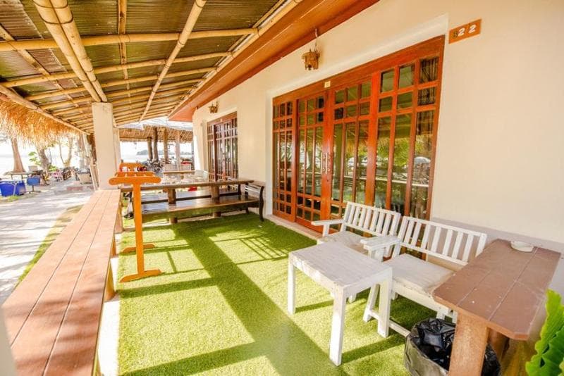 Banana Beach Resort main